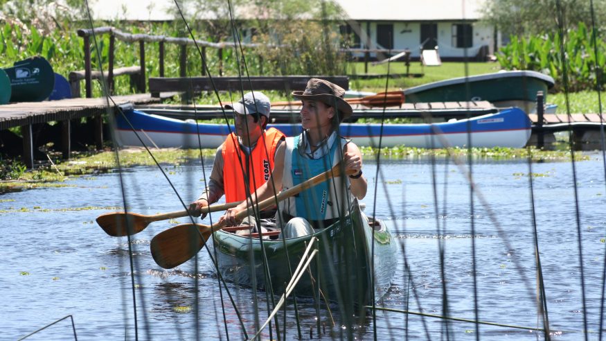 Aguape Lodge_canoeing