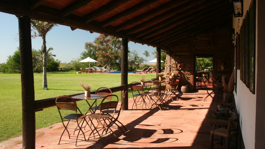 Aguape Lodge_terrace