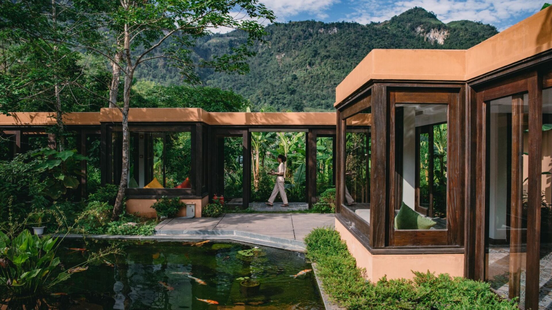 luxury holidays: wellness retreats for slow travel